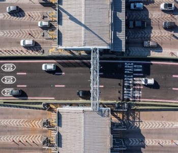 La Ciudad impulsa la movilidad sustentable con la bonificación de peajes para autos eléctricos e híbridos