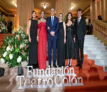 Elegancia y arte en la primera Gala de Verano del Teatro Colón